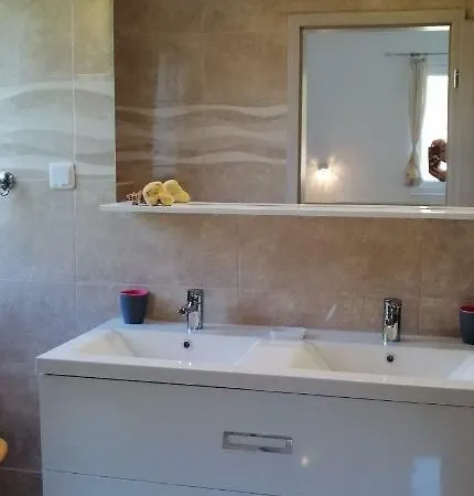 Apartman Penthouse By The Sea *