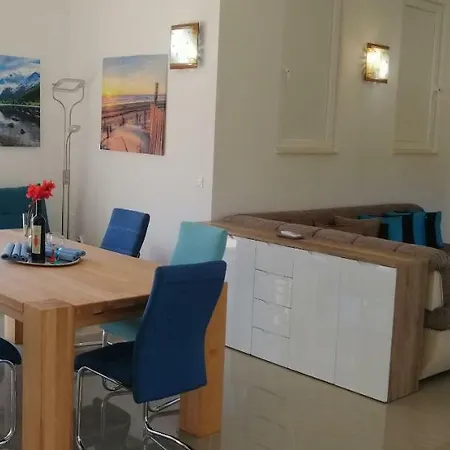 Penthouse By The Sea *