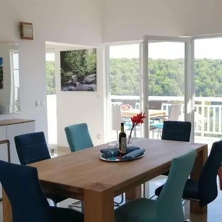 Penthouse By The Sea * Vrboska